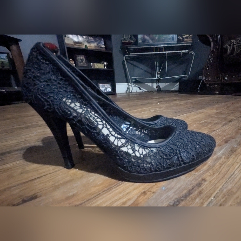 Nine West Black Lace Heels
